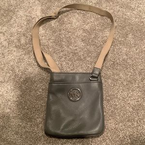 Michael Kors hand bag